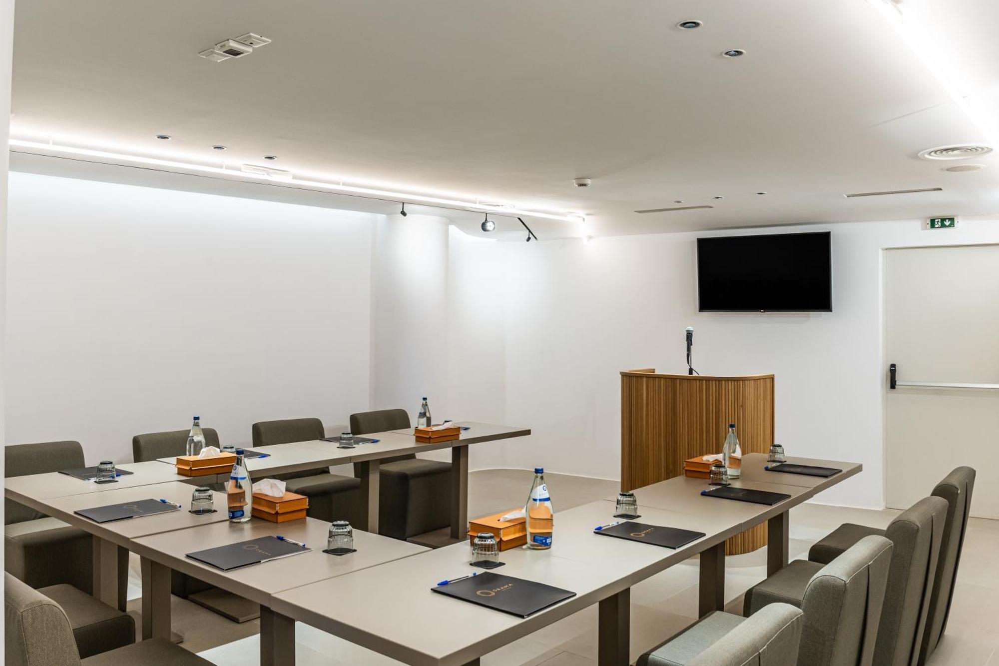Orama Hotel & Spa Fira  Exteriör bild Meeting room